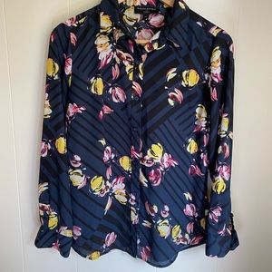 Banana Republic Small button down shirt